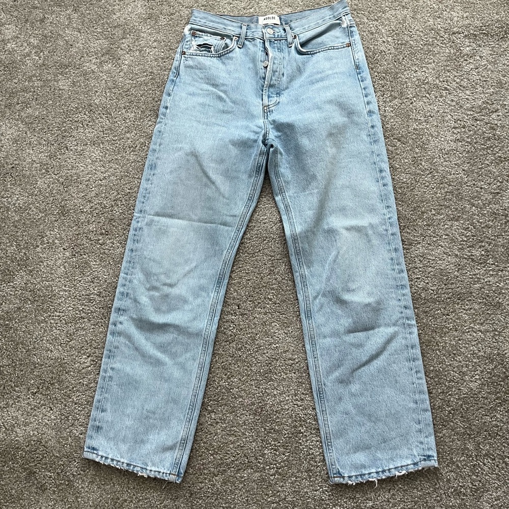 Agolde size 27 light wash women’s jeans. Ankle length mid rise.